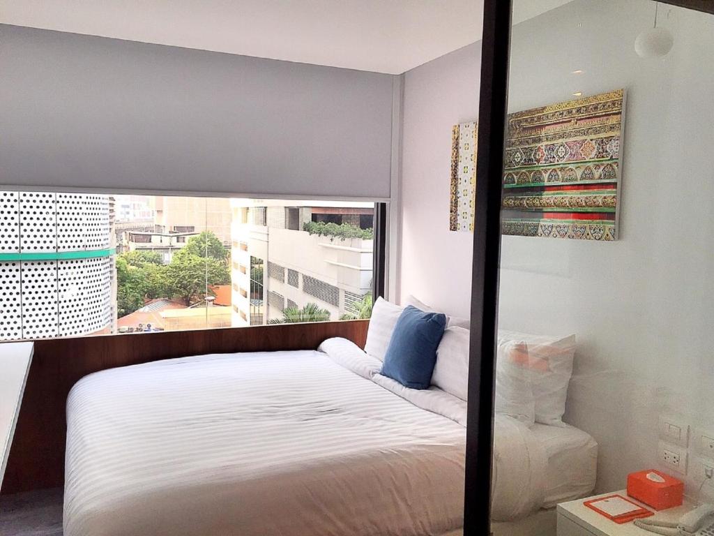 S Box Sukhumvit Hotel - Resim 7