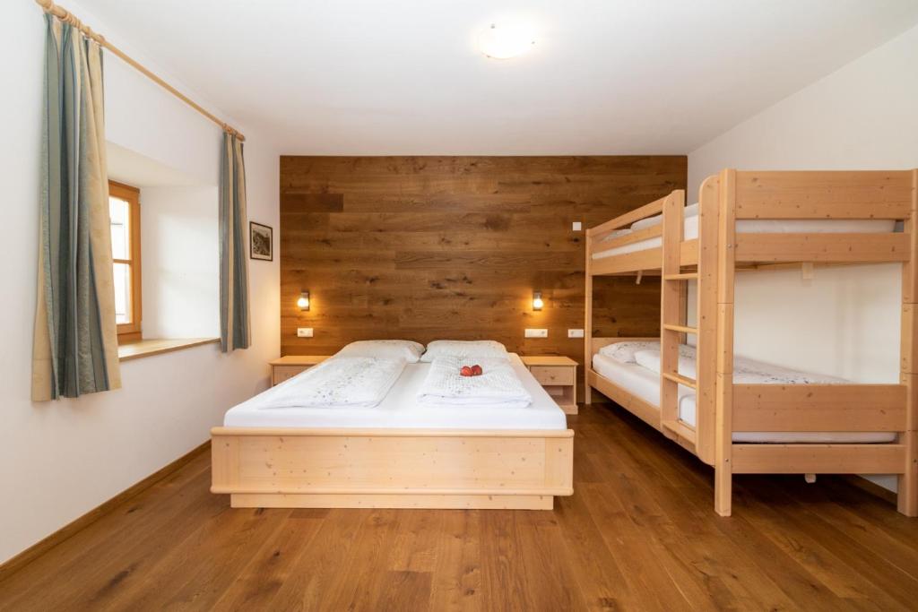 Postel nebo postele na pokoji v ubytování Unterwegerhof