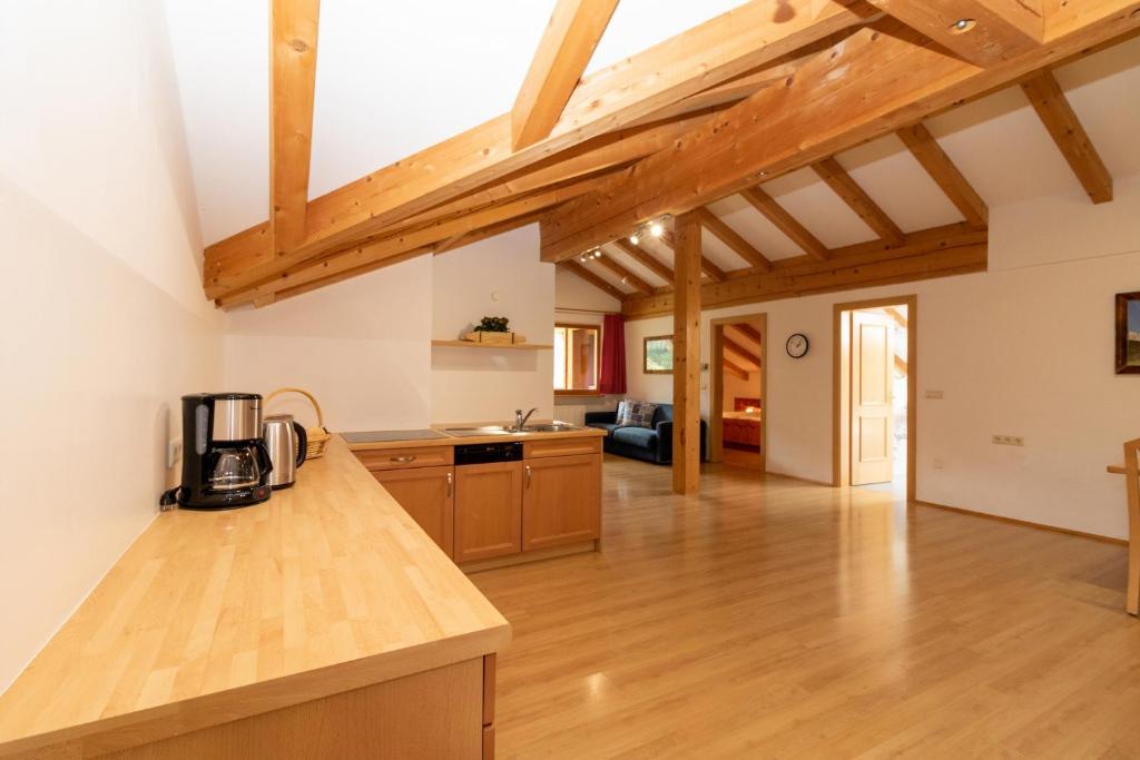 Kuchyň nebo kuchyňský kout v ubytování Unterwegerhof