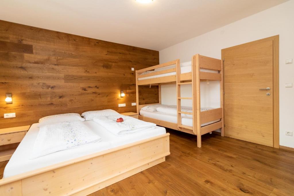 Postel nebo postele na pokoji v ubytování Unterwegerhof