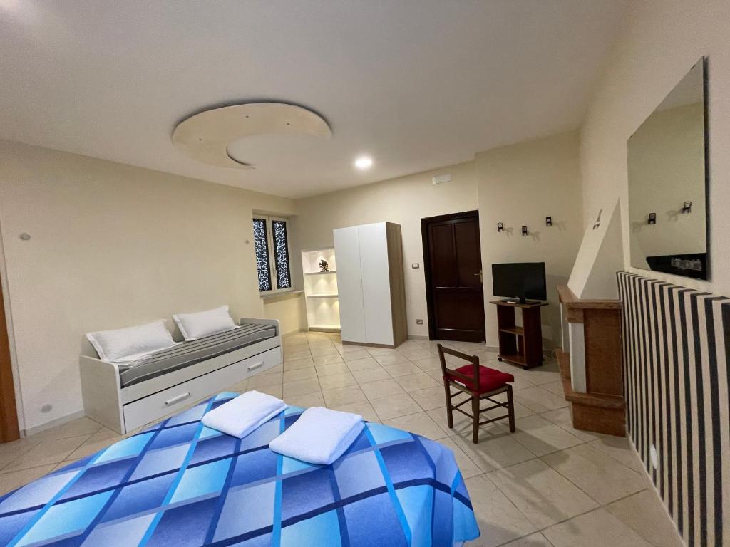 Mezzaluna Guest House - Chambre Lit King-Size Avec Vue Sur Jardin