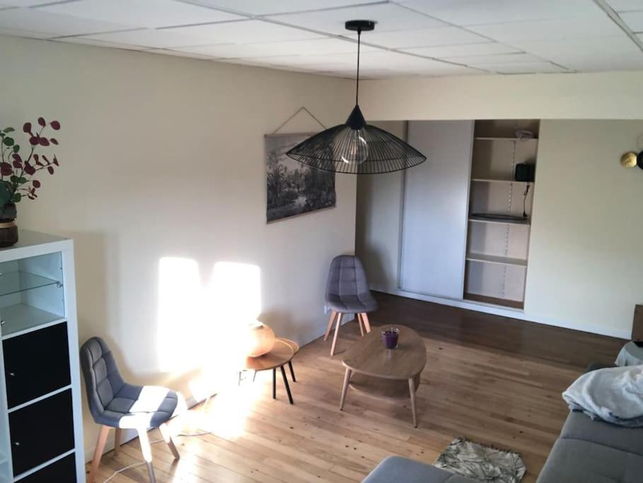 Kuchyňa alebo kuchynka v ubytovaní Gîte Loue