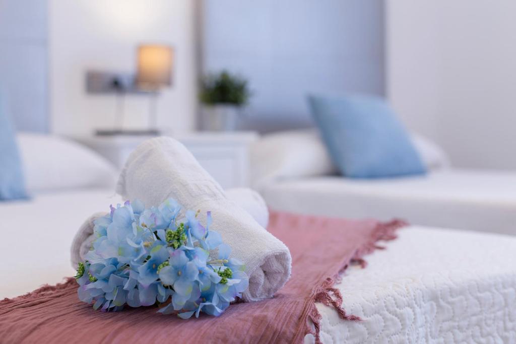 Łóżko lub łóżka w pokoju w obiekcie Luxe Vista Histórico 5 rooms 4 baños