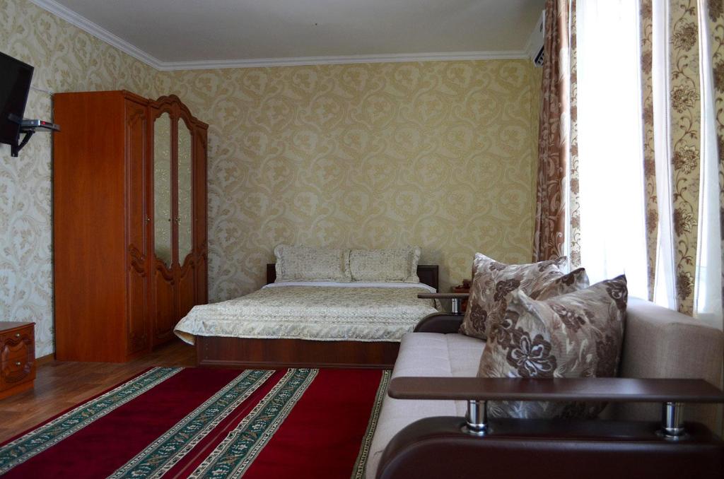 The Grand Hotel - Standard Apartment