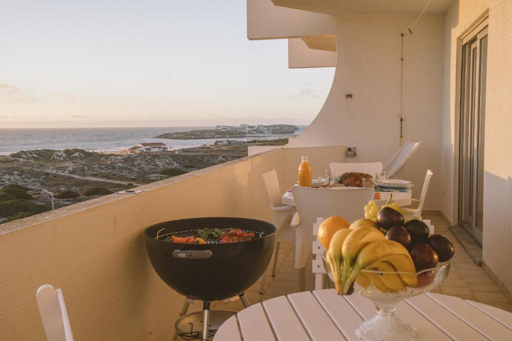 Φαγητό σε αυτό το διαμέρισμα ή κάπου εκεί κοντά