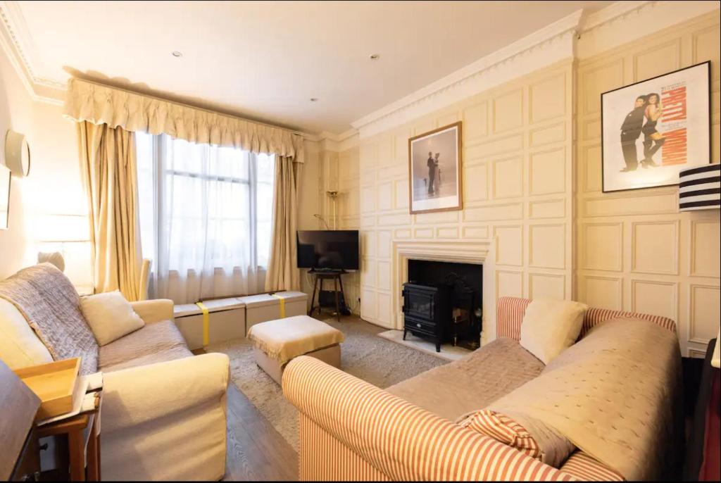 Istumisnurk majutusasutuses Pass the Keys Cosy 1 bedroom flat in Knightsbridge