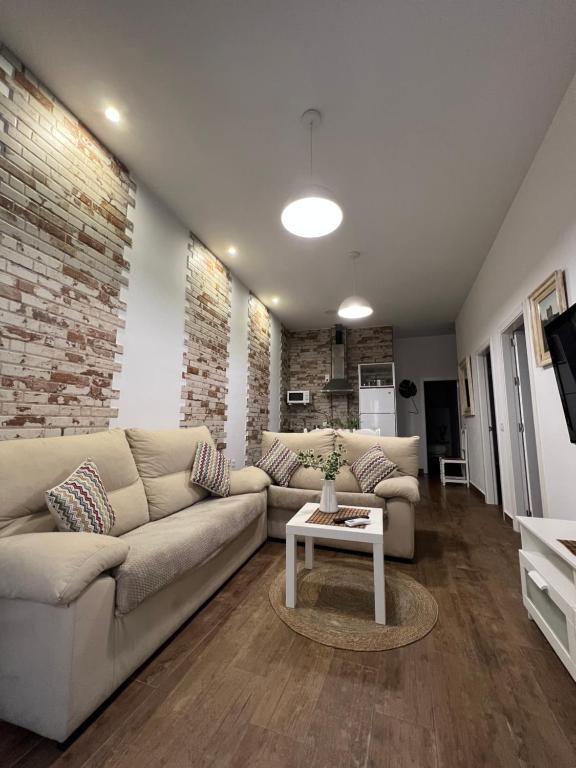 A television and/or entertainment centre at Casa Atardecer