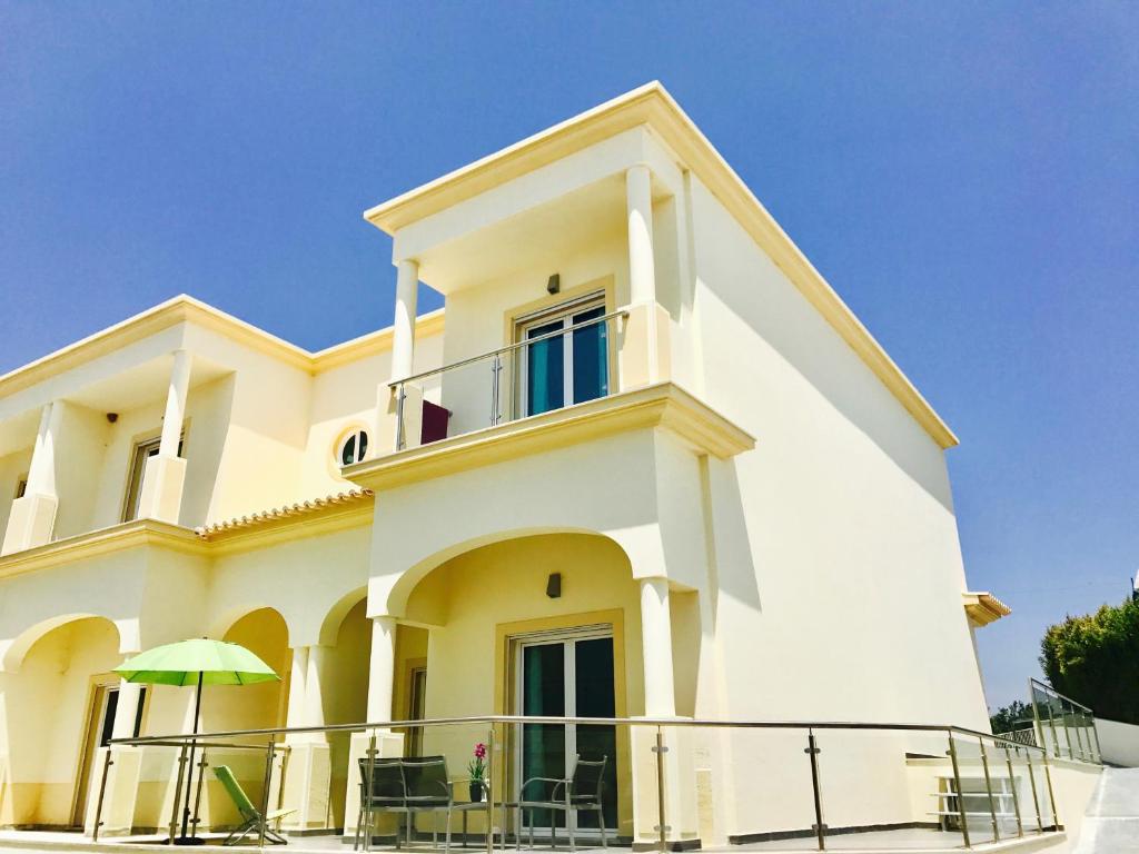 Villa in the heart of the sunny beach of Albufeira