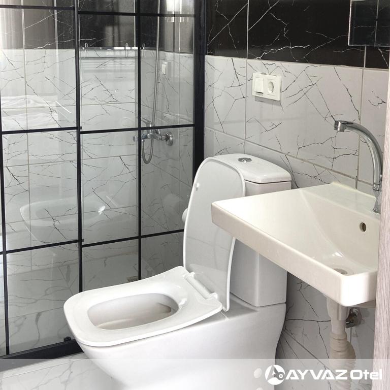 Ayvaz Otel - Chambre Triple Standarde