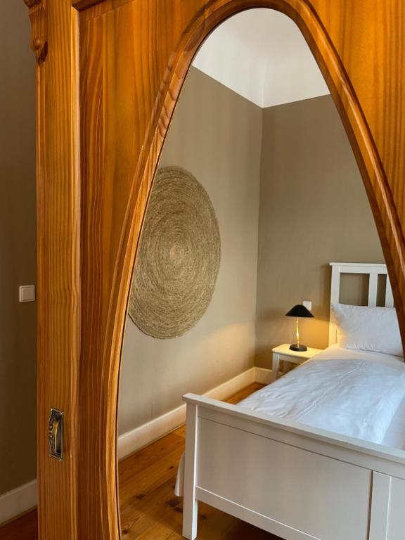 Postel nebo postele na pokoji v ubytování AUERSTEIN-Hotels auerstein & auerstein-mono