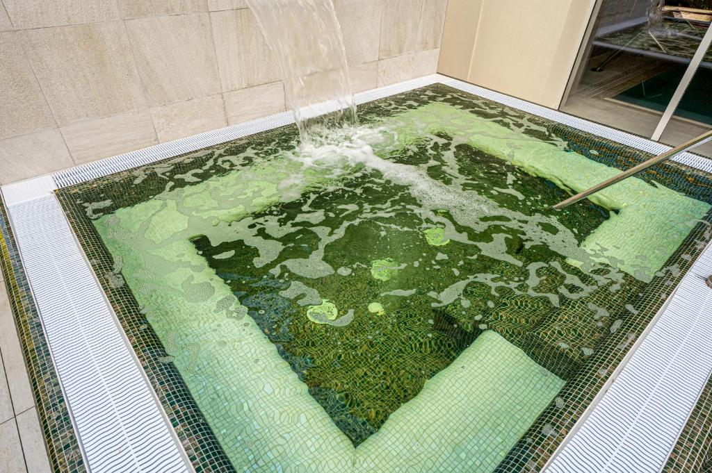 Fotografie z fotogalerie ubytování Hotel Carolin v destinaci Călimăneşti