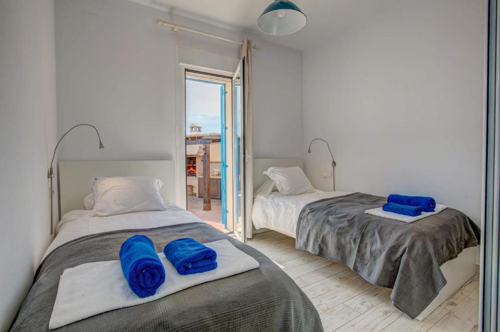 Postel nebo postele na pokoji v ubytování Villa Ladera Mar by Villa Plus