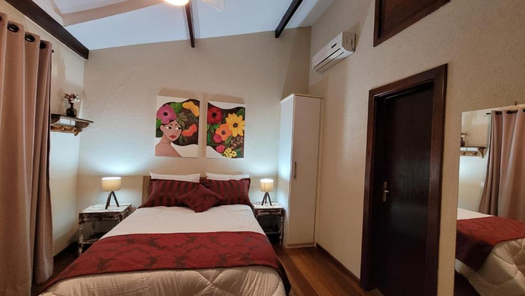 Voodi või voodid majutusasutuse Chalé Penedo RJ - Centro toas
