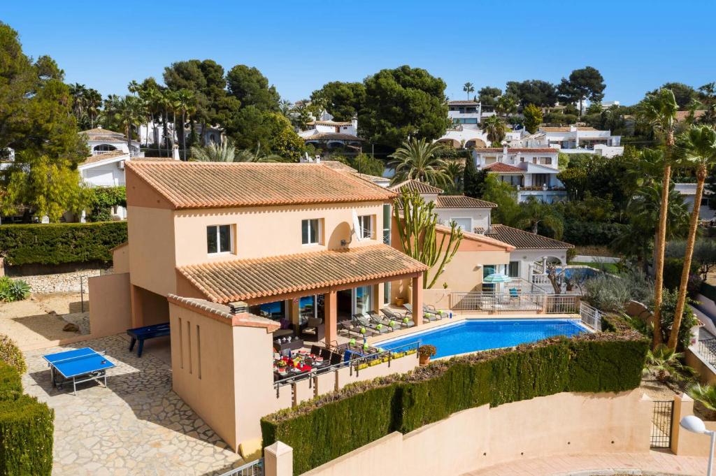 Swimmingpoolen hos eller tæt på Villa Mar Flores by Villa Plus