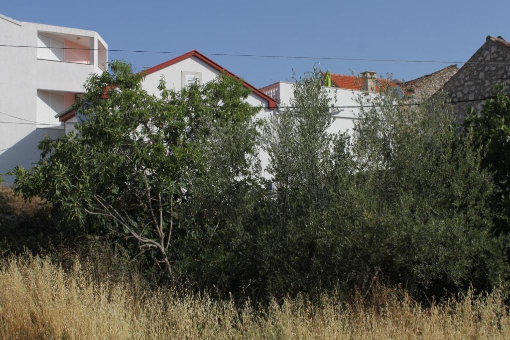 Budova, v ktorej sa dovolenkový dom nachádza