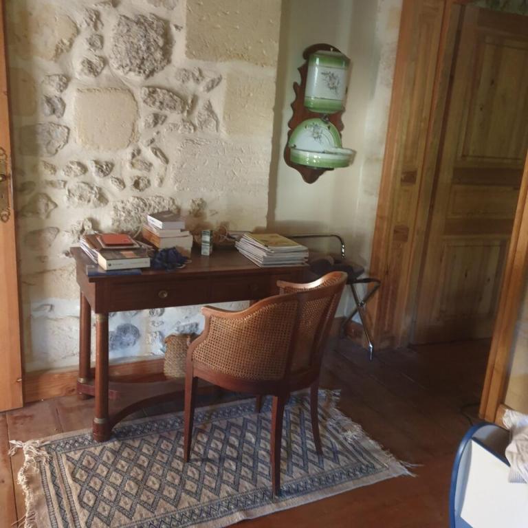 Les Logis de Lestiac - Habitación Familiar Con Vista Al Jardín