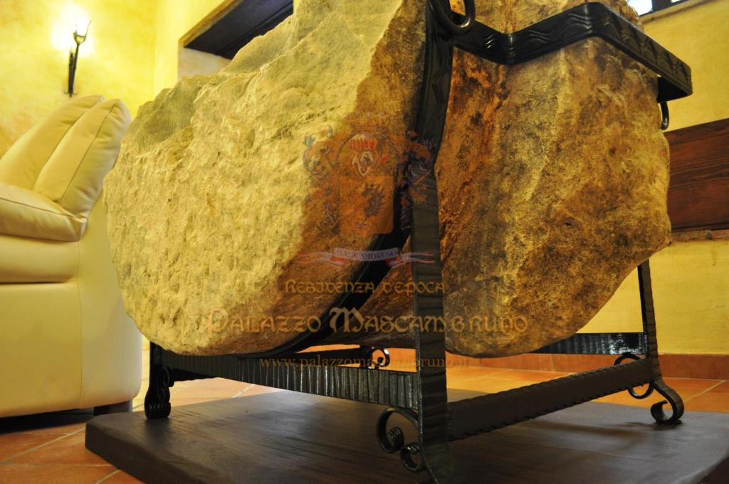 Posezení v ubytování Palazzo Mascambruno