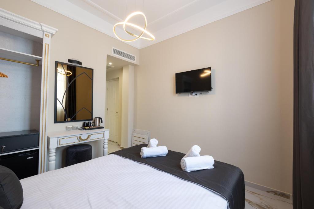 Modern Revival Luxury Hotel - Resim 41