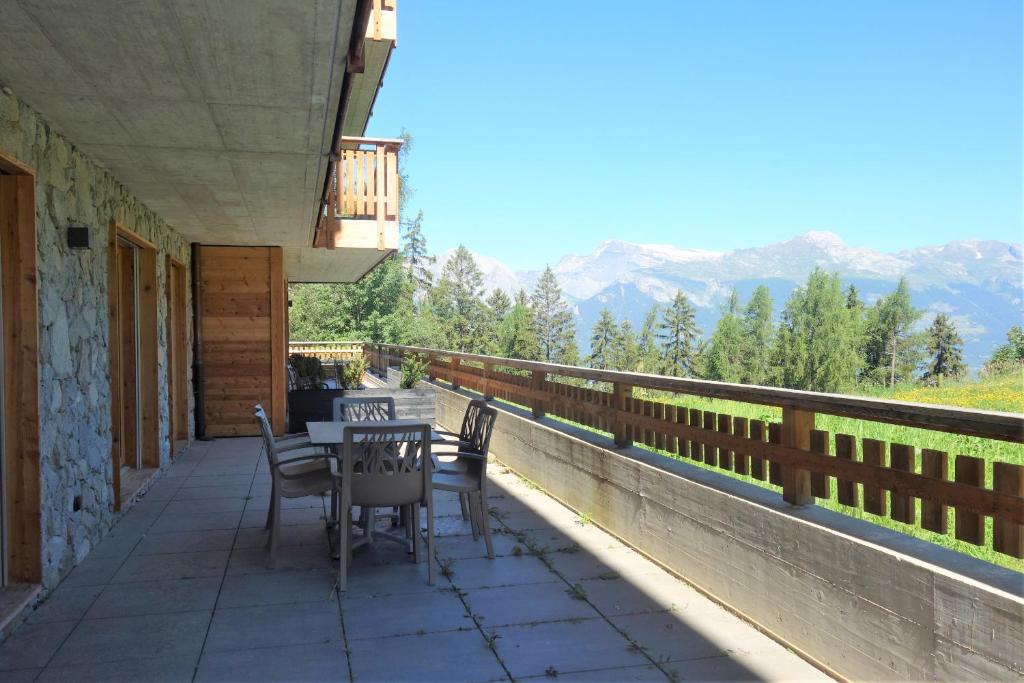 Les Mayens MA 002 - LUXURY apartment 6 pers