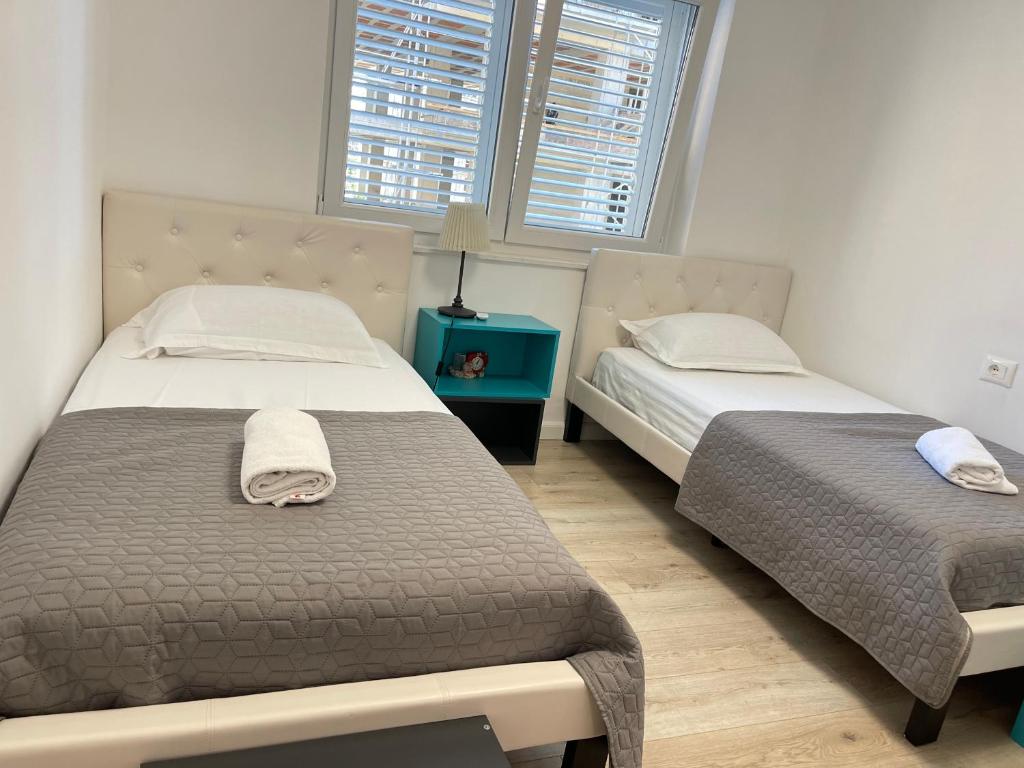 New Bazaar Apartment in Tirana - Imazhi 7