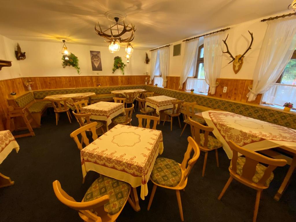 Posezení v ubytování Hotel Bielatal