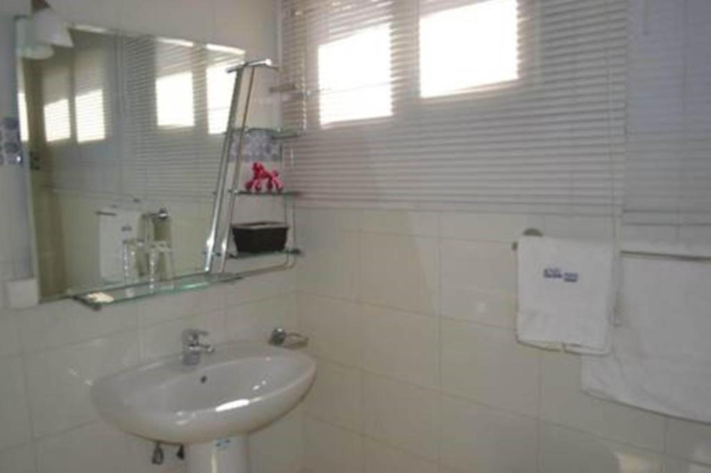 Hotel Nina - Salle Double Ou Jumelle Standard