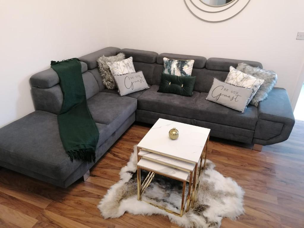 Stunning 3bedroom Home in Middleton, Leeds, Robin Hood Aktualisierte