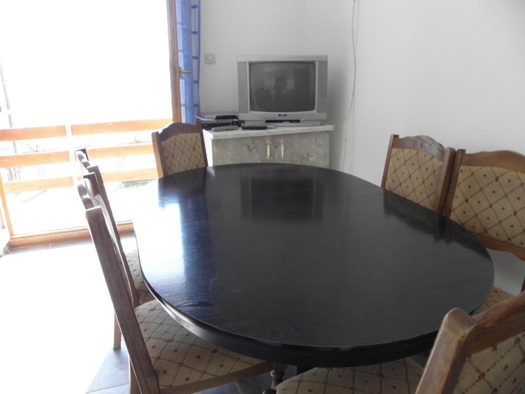 TV a/nebo společenská místnost v ubytování House Bibinje (868)
