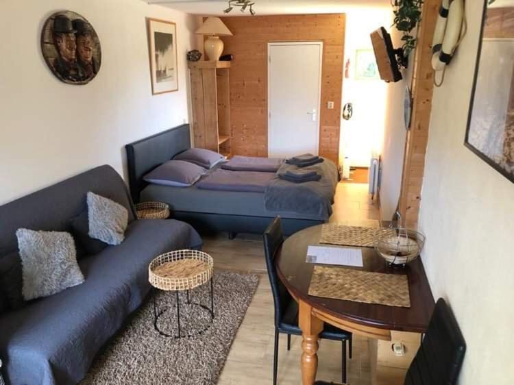Posezení v ubytování La Casa aan Zee