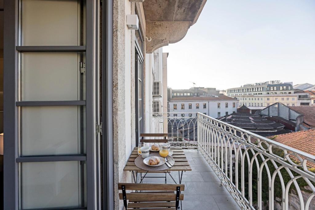 31 Janeiro 157 - Charming 1BR w AC by LovelyStay