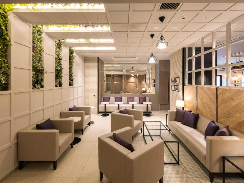 Posezení v ubytování Super Hotel Premier Ikebukuro Natural Hot Spring
