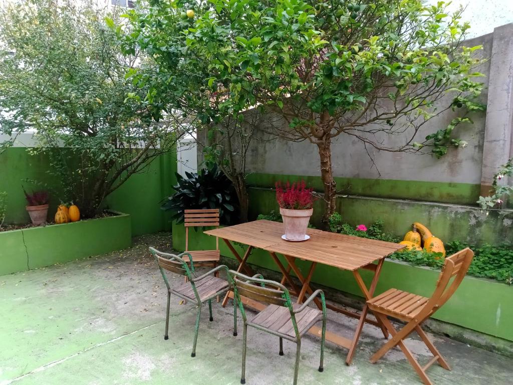 Vonkajšia záhrada v ubytovaní A Casa De Regina