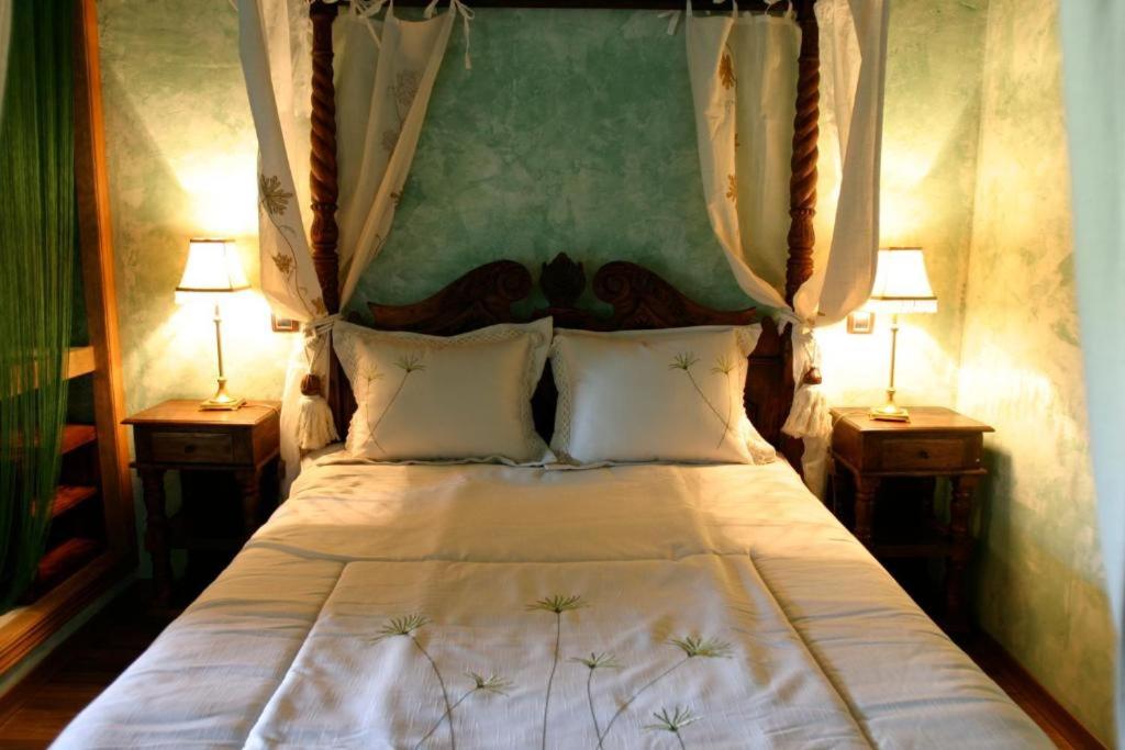 Cama o camas de una habitación en Complejo Rural El Marañal