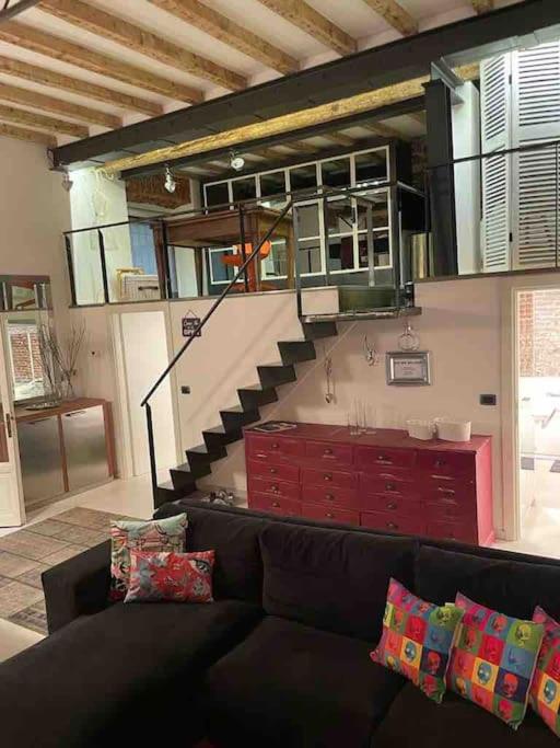 Posedenie v ubytovaní Loft di design nel cuore di Milano