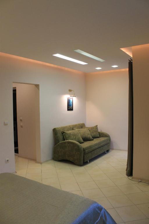 Stela Guest House - Triplo Stanza Con Balcone