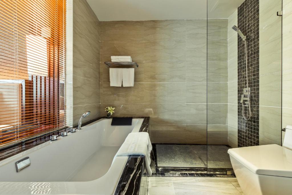 Muong Thanh Luxury Quang Ninh Hotel - Rala Doble De Deluxe Premium Con Vista Al Mar