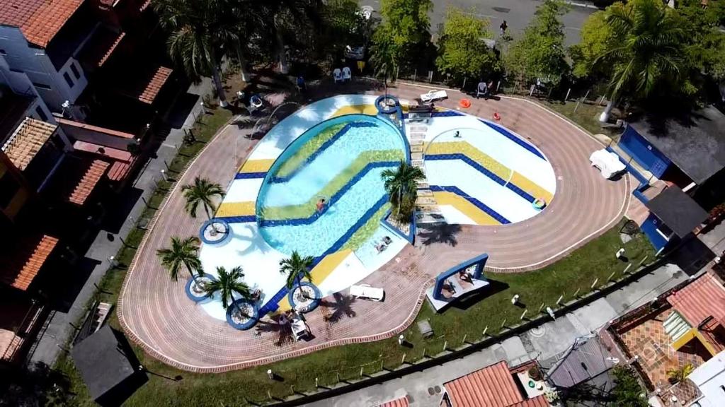 Bazén v ubytování Apartasol en San Jerónimo, Ciudadela del Sol - Cammar nebo v jeho okolí