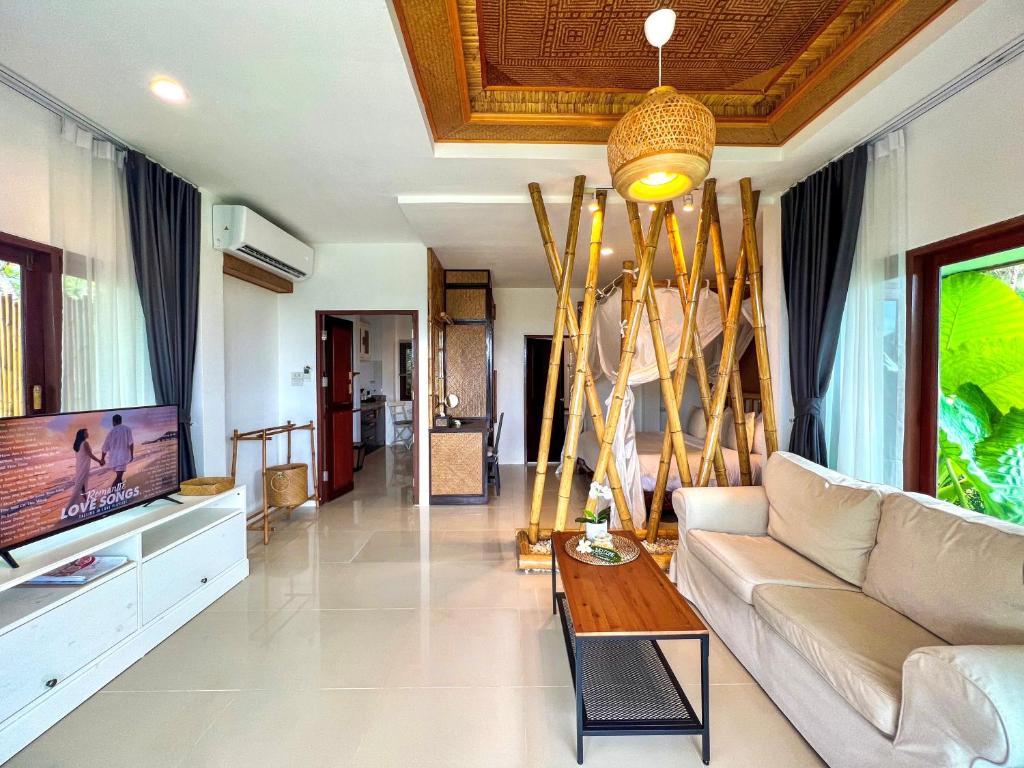 Baan Phuvara Retreat - Romantic Jacuzzi Mountain View Villas - 2