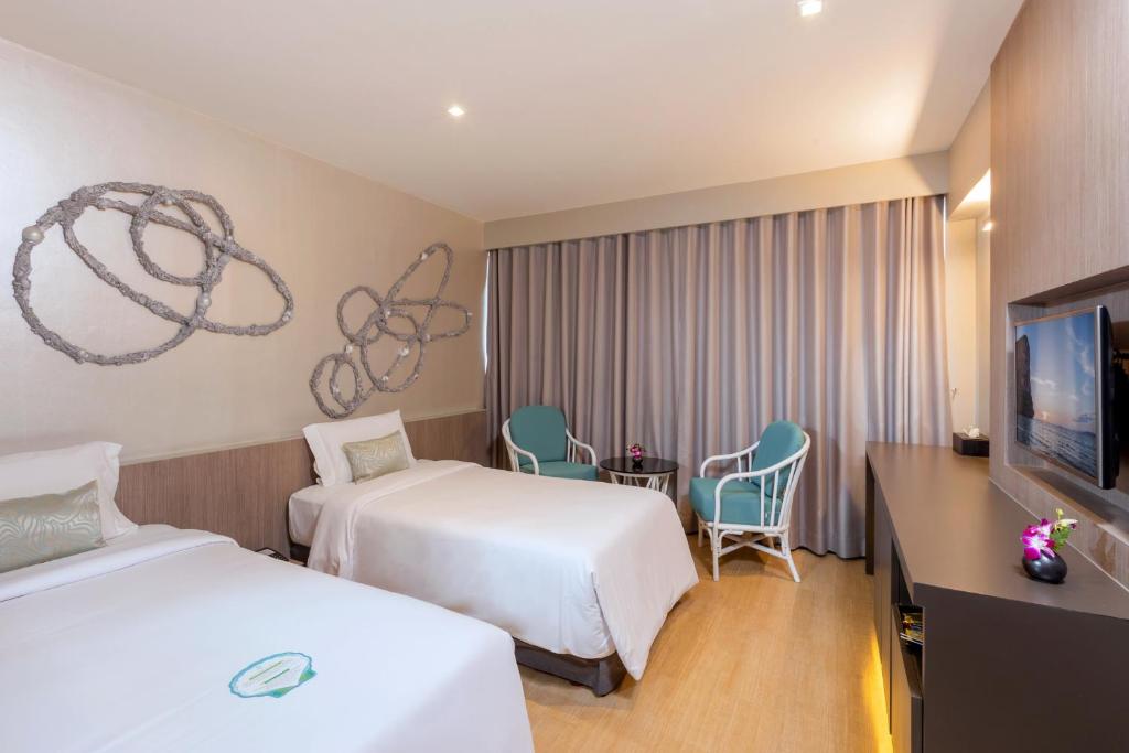 Pearl Hotel Phuket - Premium Deluxe Twin Room