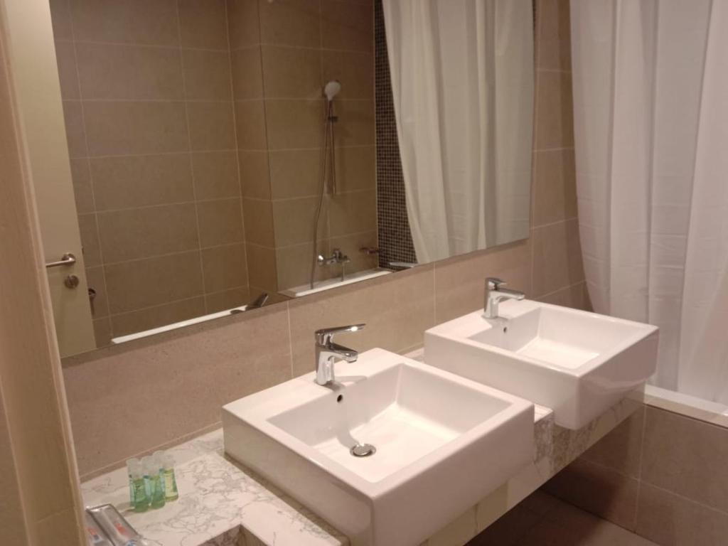 The Ooak Suites and Residence@ Kiara 163 - Studio De Famille