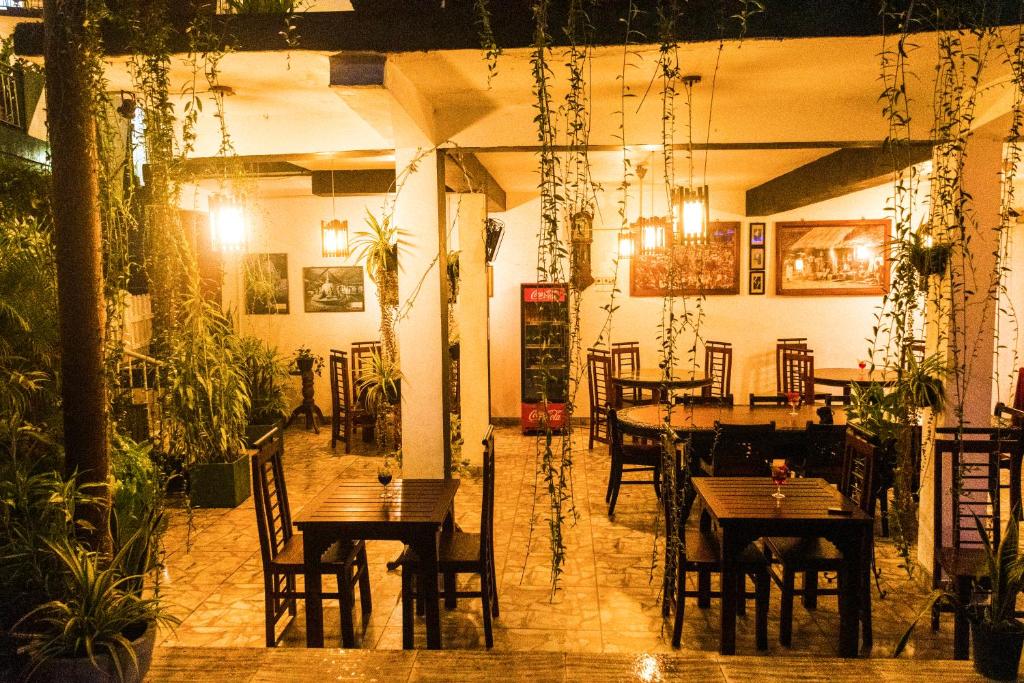 Restaurace v ubytování Kandy Riverside Villa