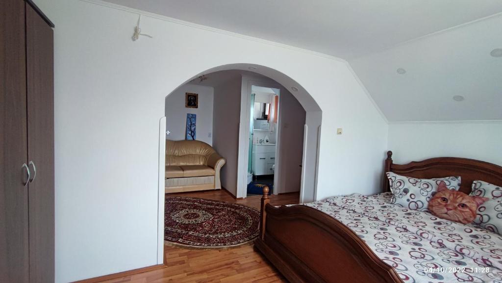 DARIAMAF - Double Room With Balcony (2 Adults + 1 Child)