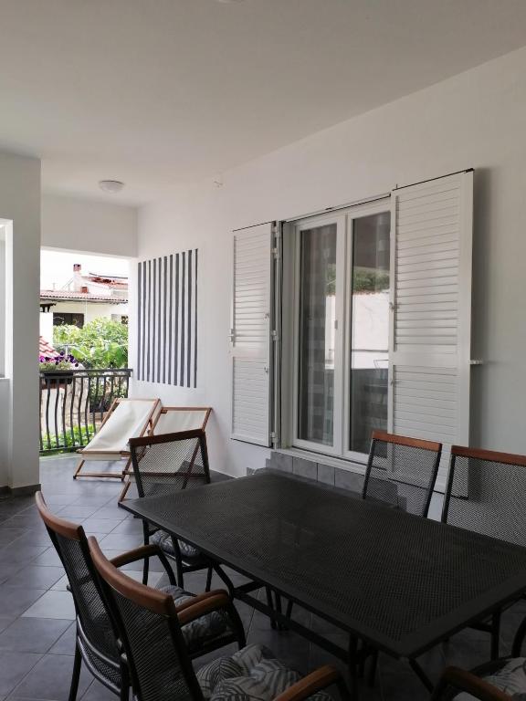 Balkón alebo terasa v ubytovaní Apartment in Razanj with terrace, air conditioning, WiFi, washing machine 3567-1