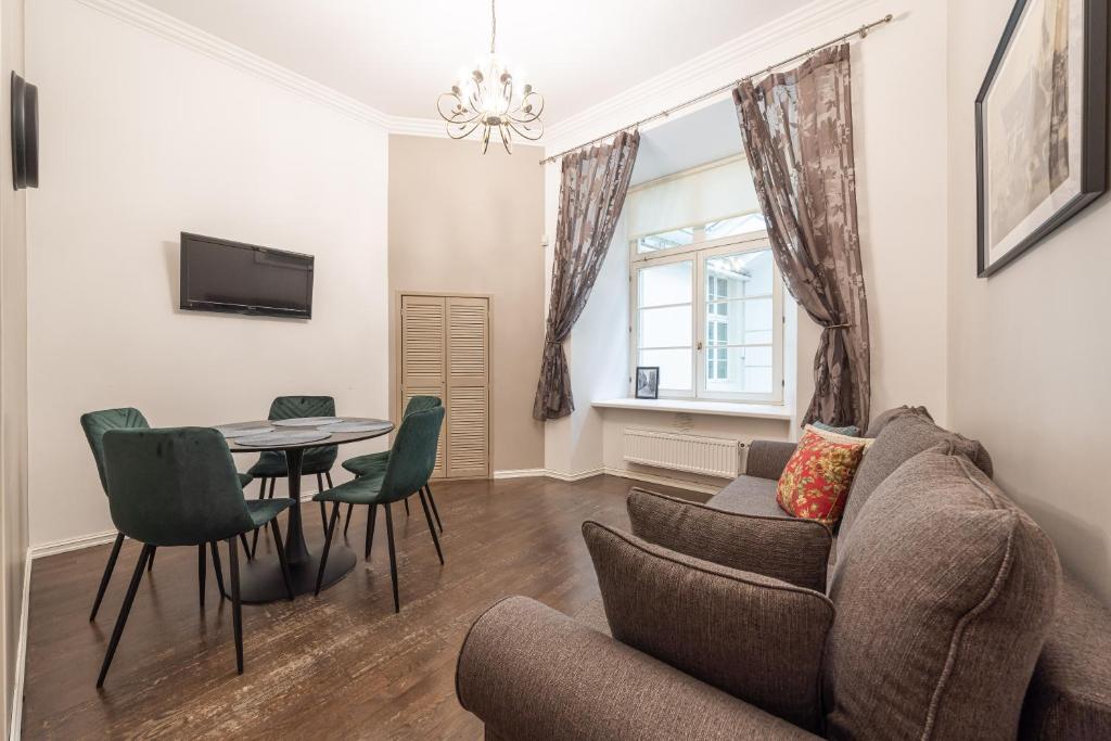 Old Town - Hall Square Apartment - Apartment With Sauna - Atrium View