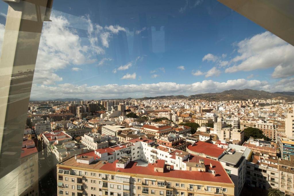 Výhľad na mesto Malaga alebo výhľad na mesto priamo z apartmánu