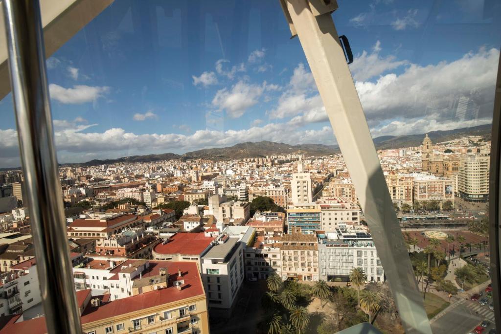 Výhľad na mesto Malaga alebo výhľad na mesto priamo z apartmánu