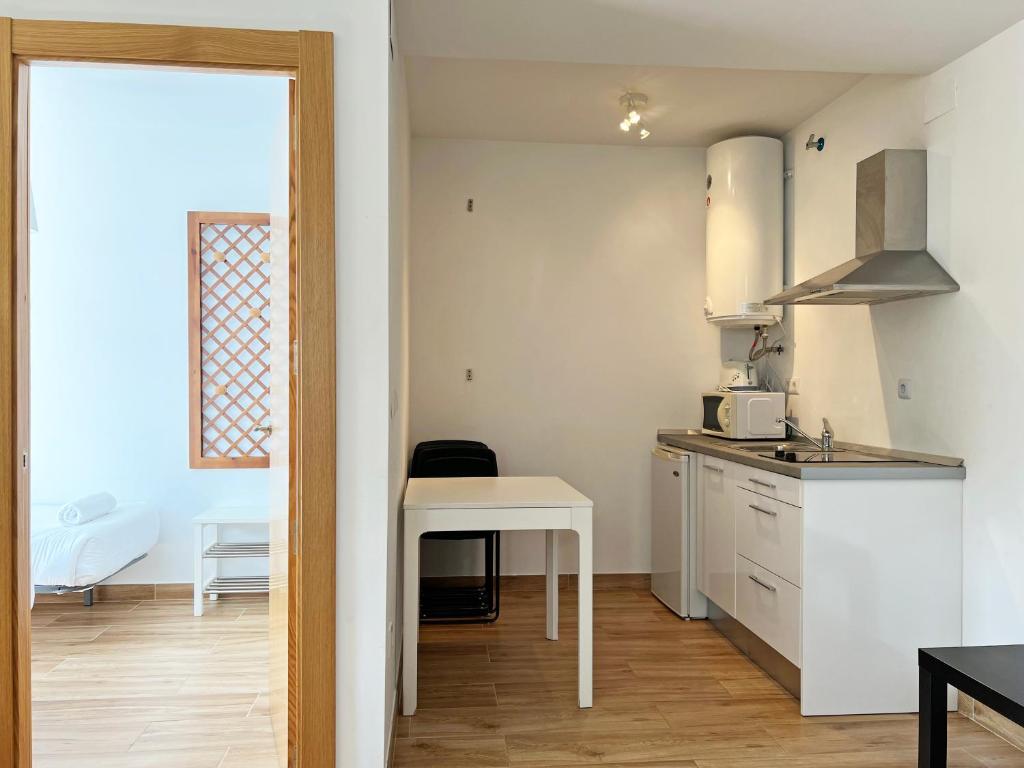 Kuchnia lub aneks kuchenny w obiekcie Apartamentos Sierra Nevada 3000