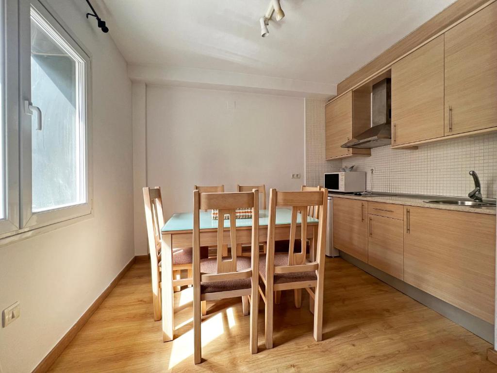 Kuchnia lub aneks kuchenny w obiekcie Apartamentos Sierra Nevada 3000