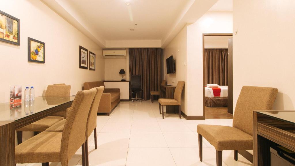 Posezení v ubytování RedDoorz Premium @ West Avenue Quezon City