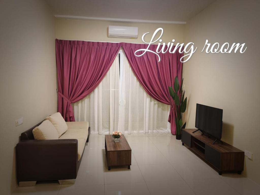 Cozy Homestay (Beside Emart Batu Kawa) - Hizvo